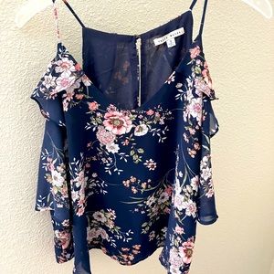 EUC Haute Monde women’s small navy blue floral cold shoulder blouse